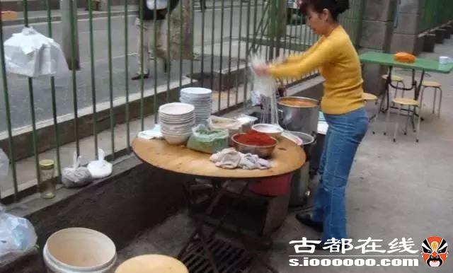 西安这15家扛把子美食，排队也要去吃一次！